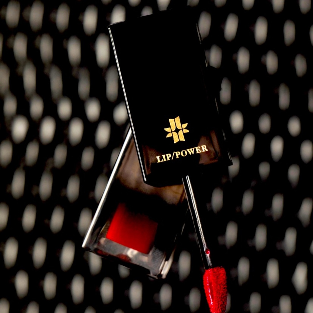 LIP/POWER - THE BOLD LIQUID LIPSTICK